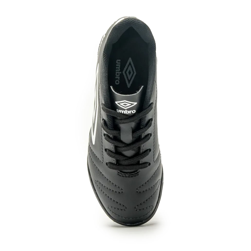 Umbro-Chuteira-CLASS-2.2-JR-U07FB086-121-Pto---Preto-PretoBranco-Sint--1-