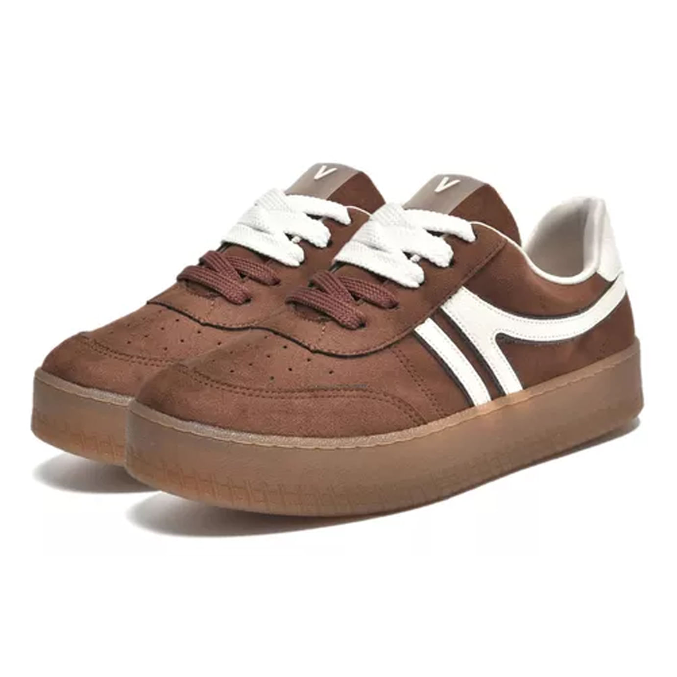Tênis casual feminino marrom escuro vista 3/4 frontal lado a lado