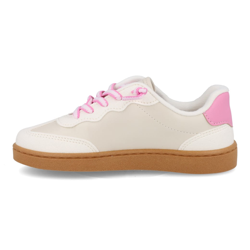 Tênis casual feminino infantil branco off com detalhes rosas e sola marrom clara lateral esquerda