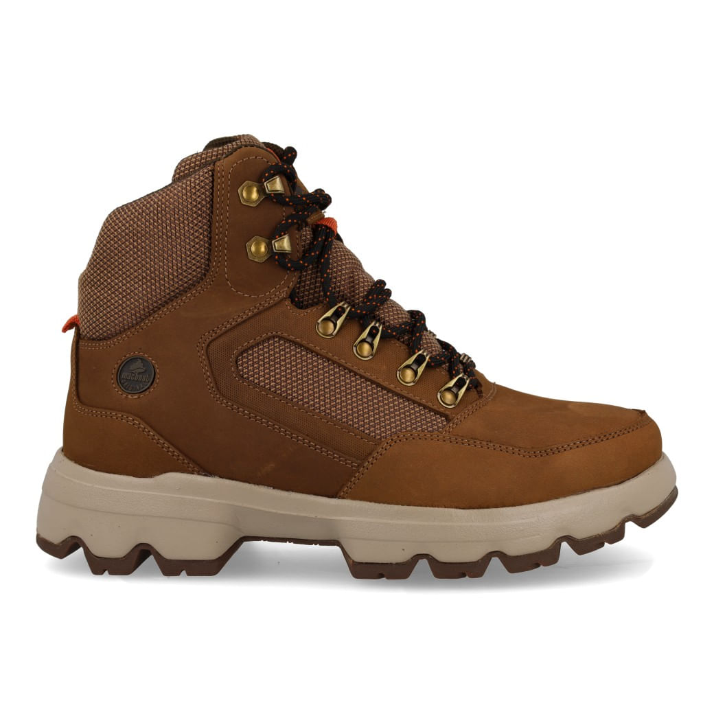 Tênis masculino Adventure marrom em couro Macboot VERDA 02, vista lateral.