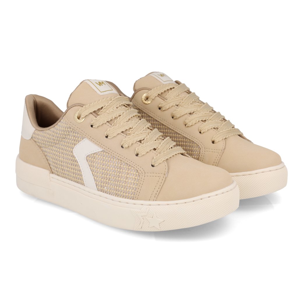 Tenis-casual-feminino-Via-Marte-Amaretto-Nobuck-bege-com-detalhes-em-branco-e-solado-grosso