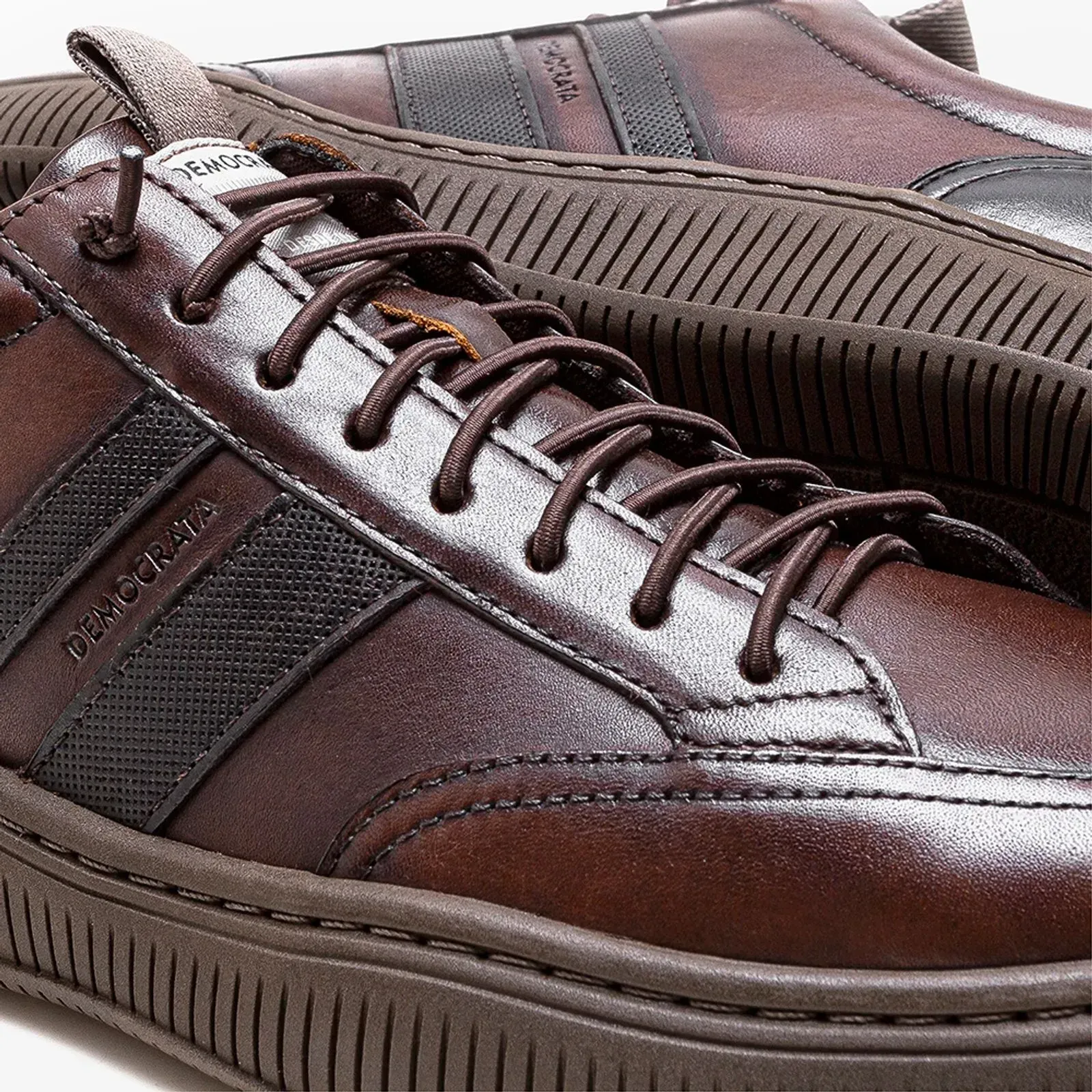 Democrata-Tenis-Casual-625101-002-TabacoCafe-Couro--3-