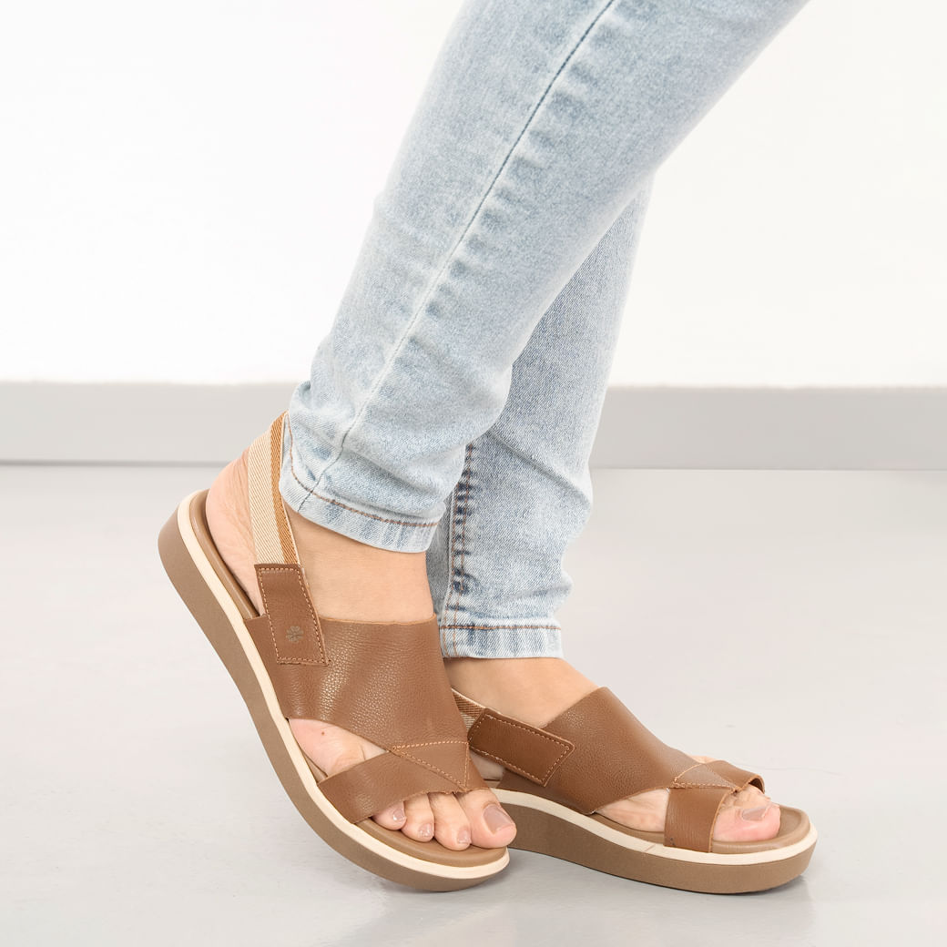 New-Face-Sandalia-26102-5-Whisky-Couro--3-