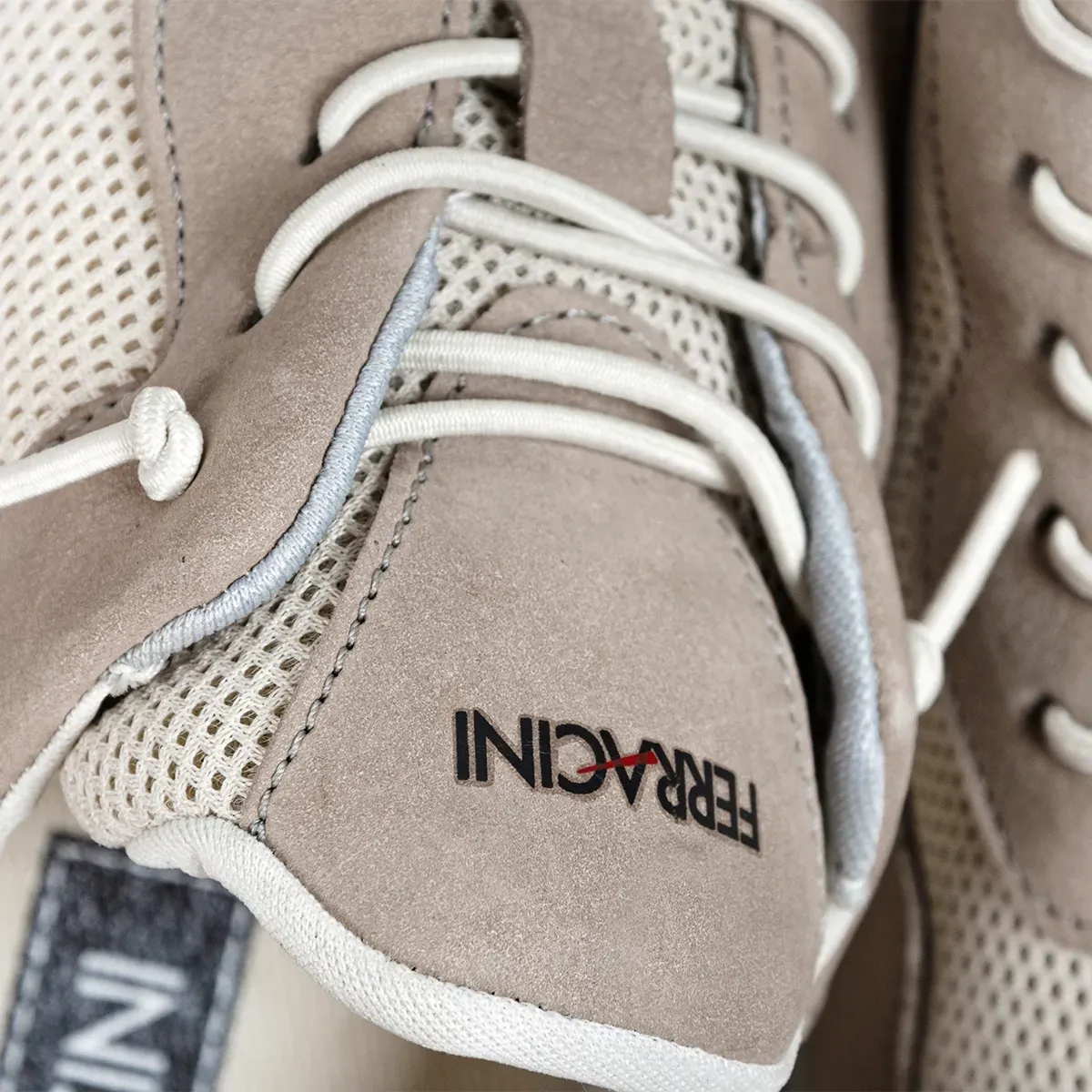 Ferracini-Tenis-Casual-1691C-Bege-Couro--4-