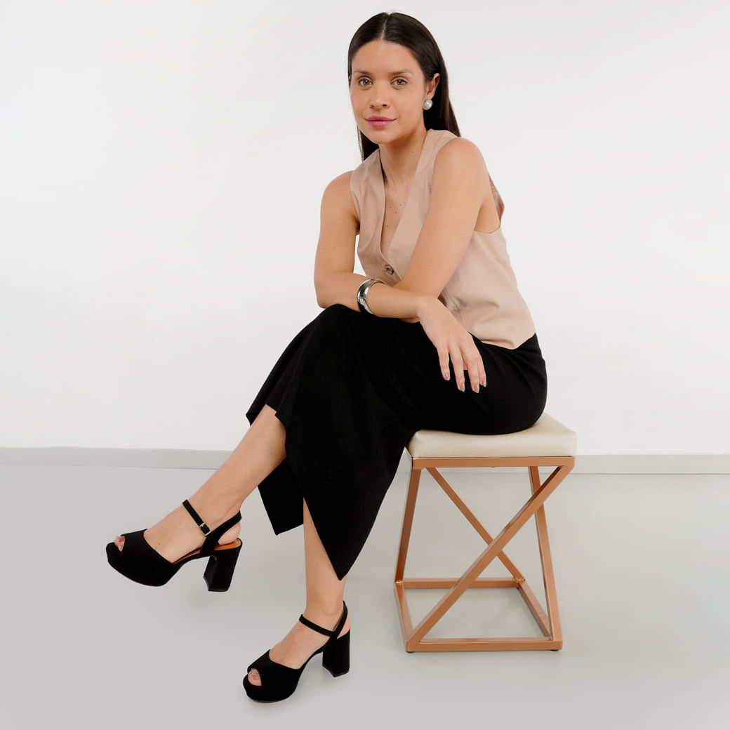 Osc-Sandalia-1441646-Preto-Nobuck-Liso3