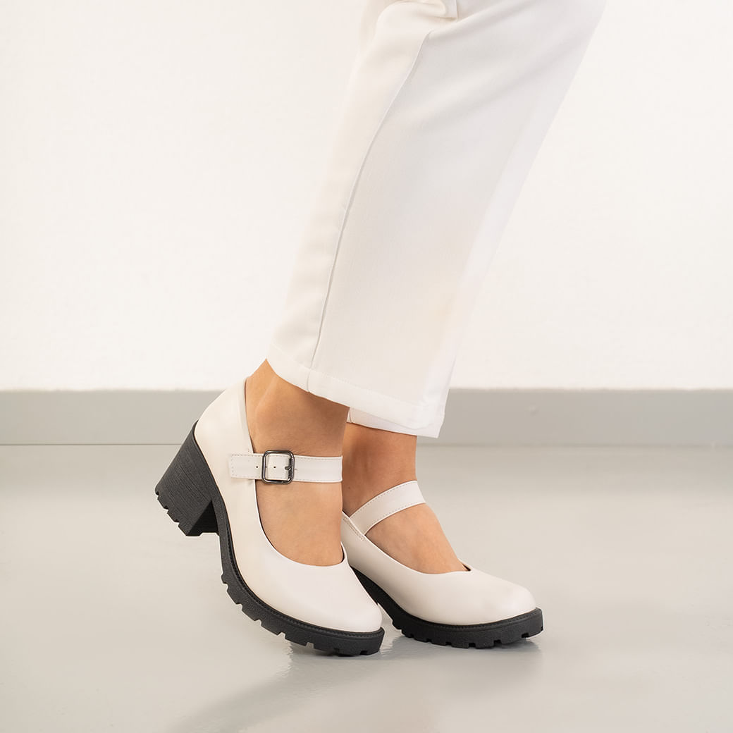 Sapato Boneca Branco off Tratorado M Shuz Conforto e Estilo Oscar