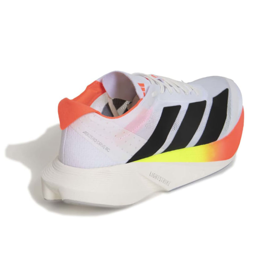 HP7051_7_FOOTWEAR_Photography_Back-Lateral-Top-View_white