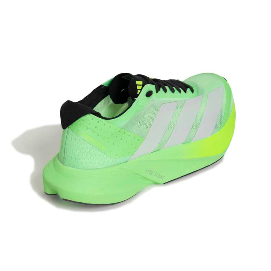 HP7066_7_FOOTWEAR_Photography_Back-Lateral-Top-View_white