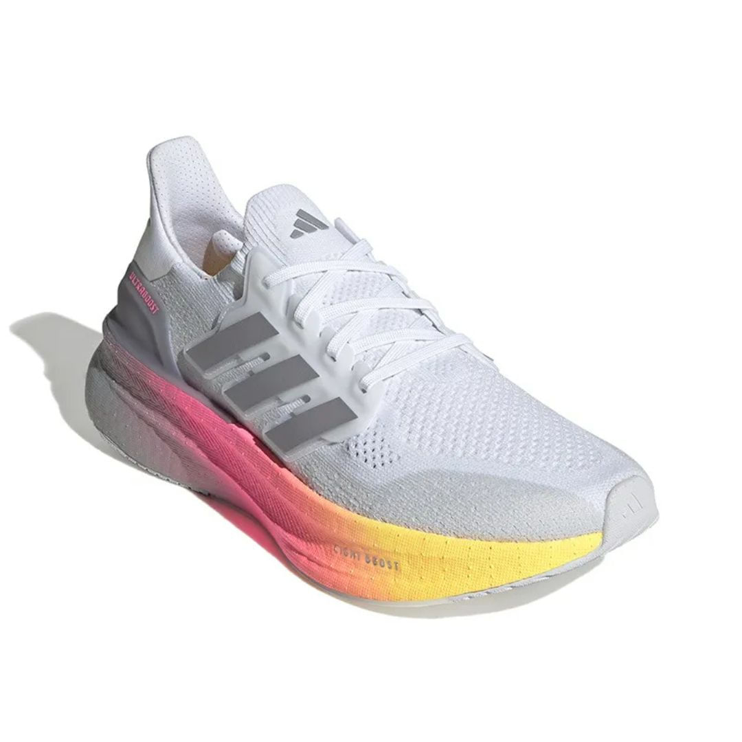ULTRABOOST-5-ID8840--2-.jpg