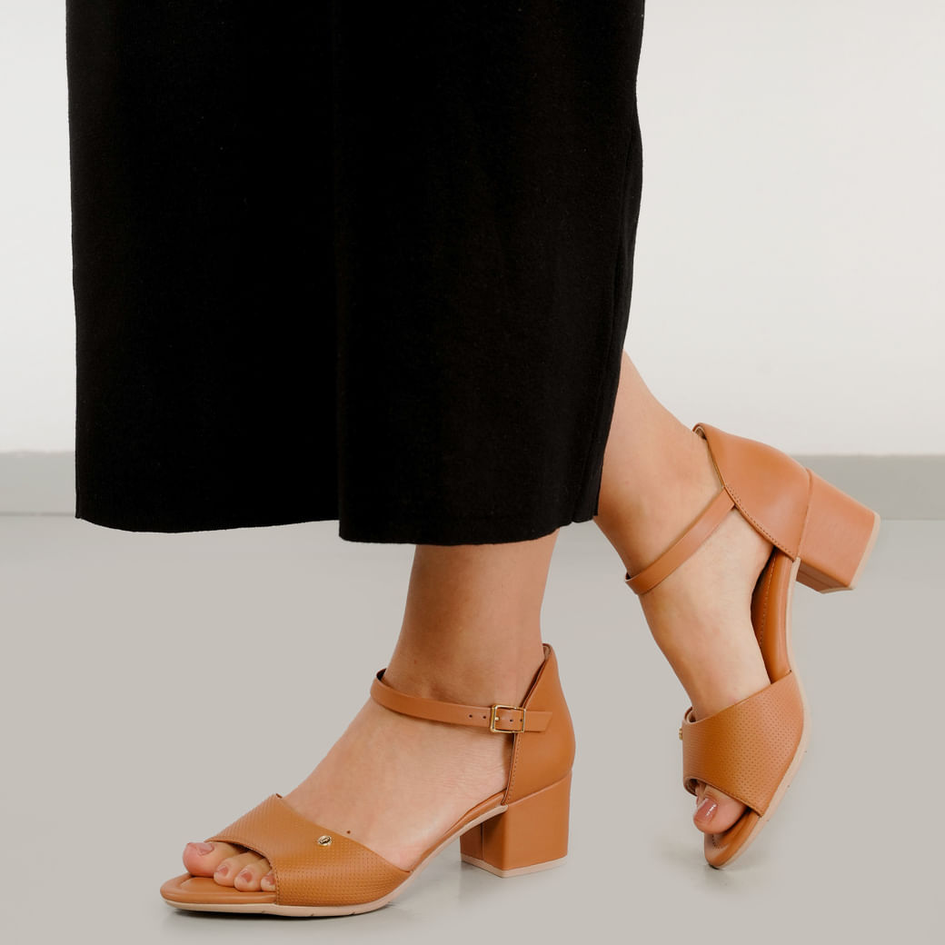 Comfortflex-Sandalia-57405-1-Camel-Napa-Point-Plus