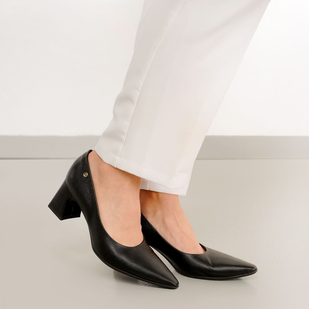 Piccadilly-Sapato-764023-PV2526-Preto-Sint1