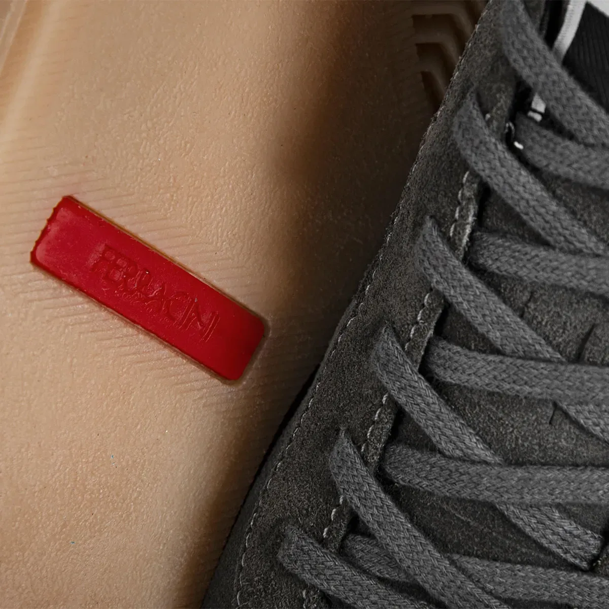 Ferracini-Tenis-Casual-7583-710C-Petroleo-Couro--2-