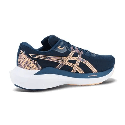 Tênis Asics Gel-Shogun 7 feminino vista traseira mostrando calcanhar e entressola