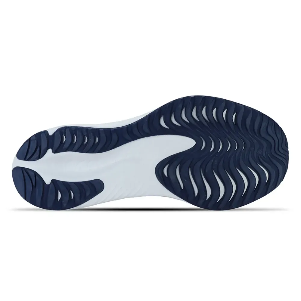 Vista da sola do Tênis ASICS Gel-Excite 10 com padrão de tração e design para corrida