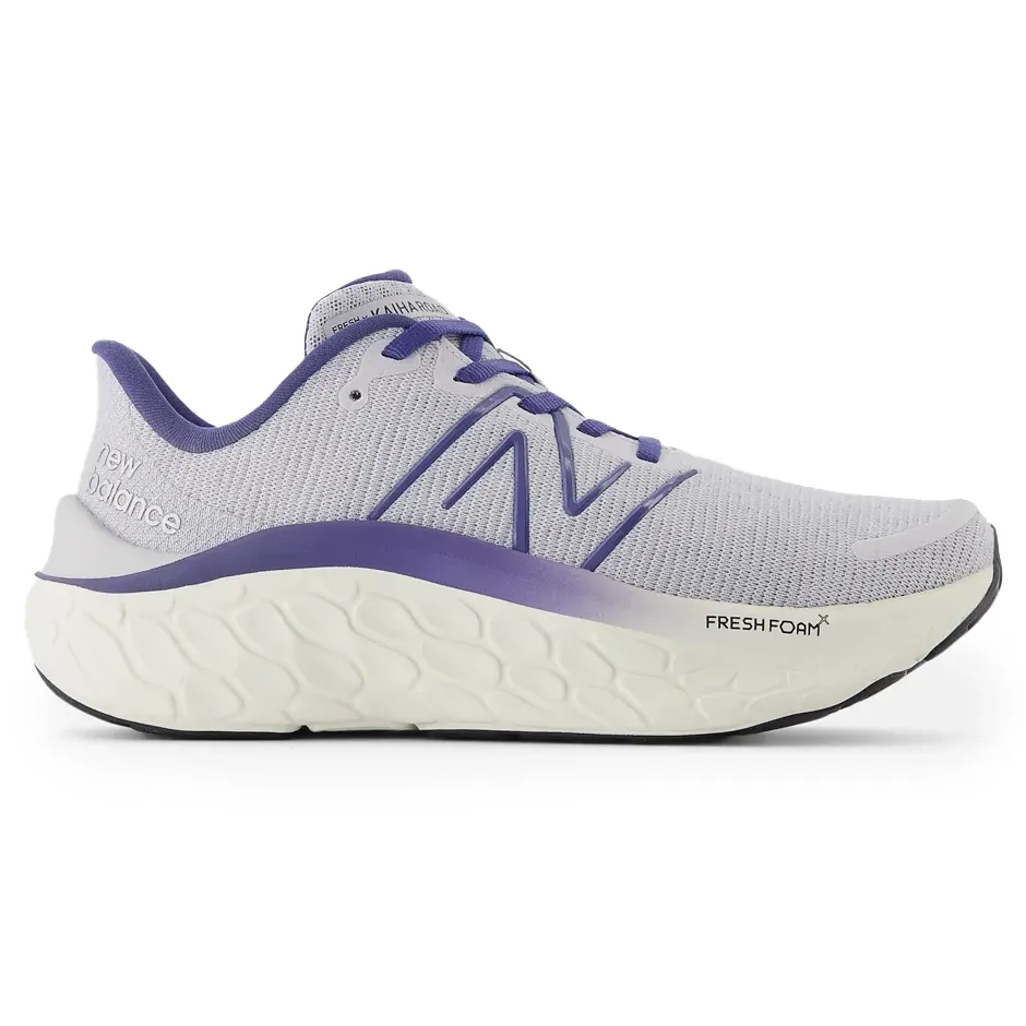 Tênis New Balance Fresh Foam Feminino Roxo com amortecimento e design moderno
