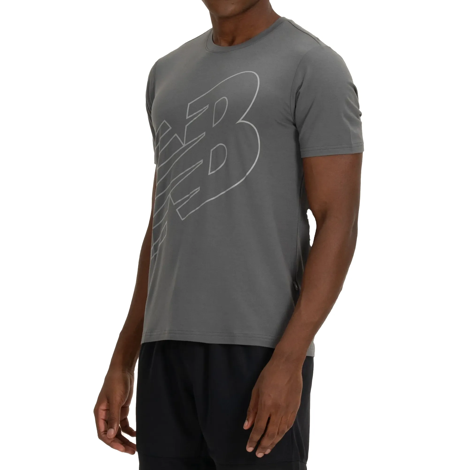 New-Balance-Camiseta-MT51070B-GT-M-SPORT-ESSENTIALS-Grafite-Viscose--3-