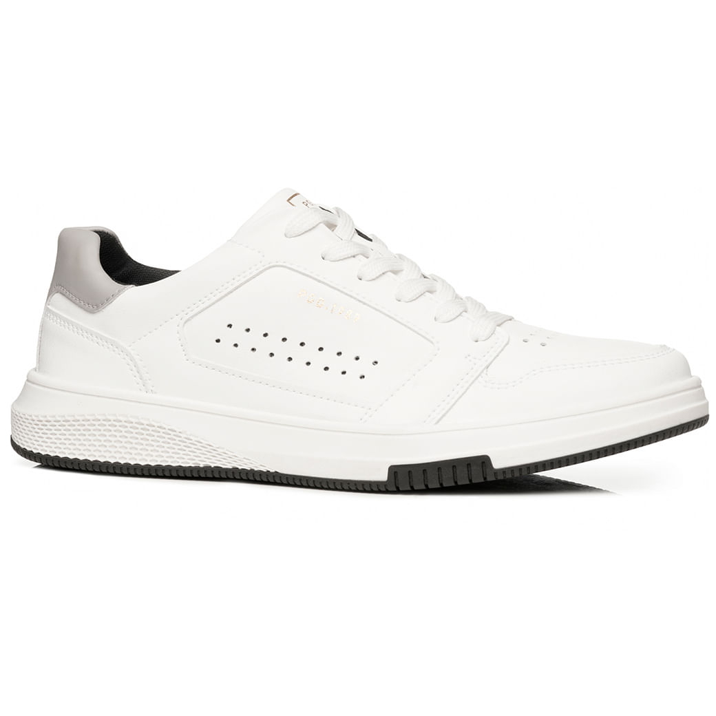Tênis casual masculino Pegada branco em couro com cadarço e solado emborrachado