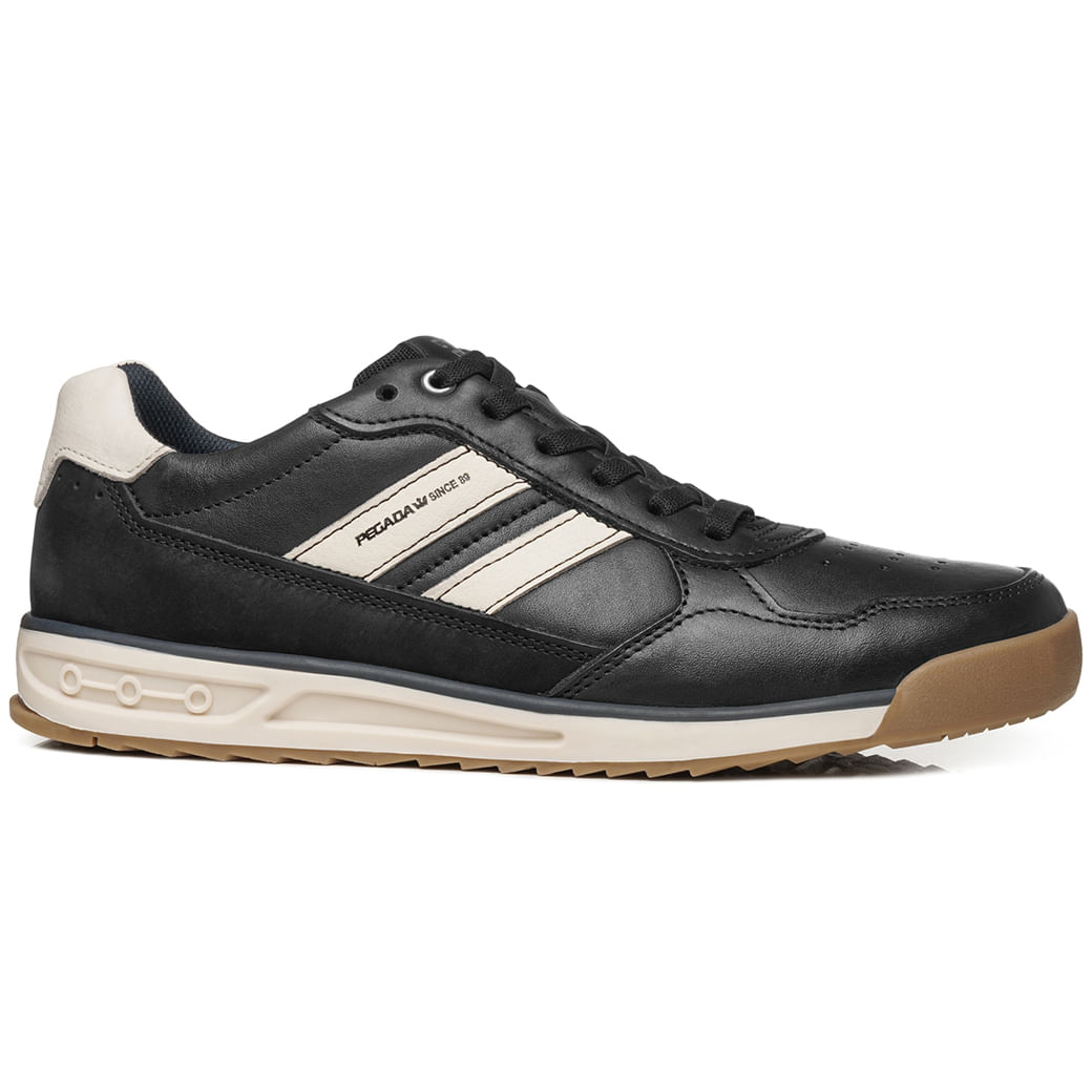 Tênis casual masculino Pegada preto em couro e nobuck, design esportivo e confortável