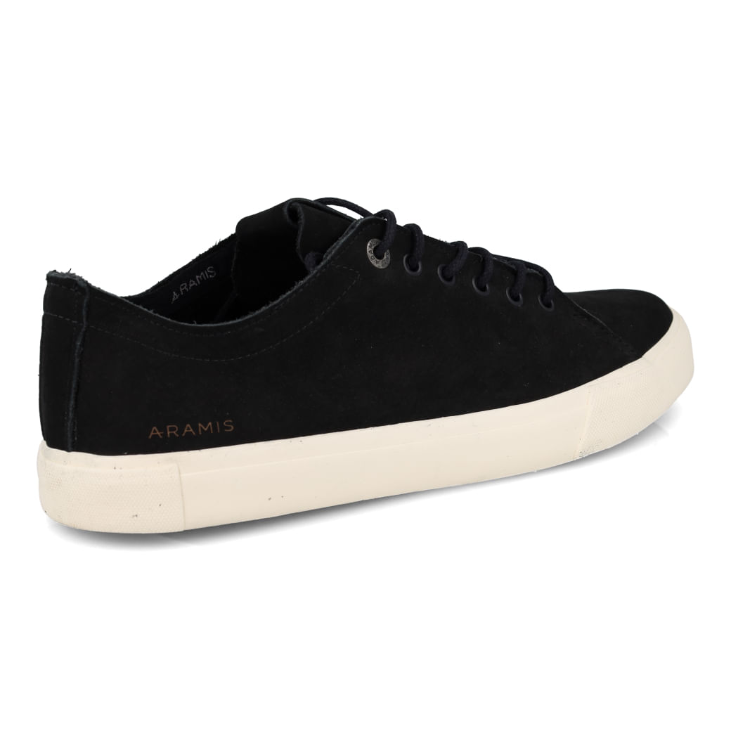 Tênis casual masculino Aramis ARM228 preto em couro, vista lateral esquerda com logo discreto.