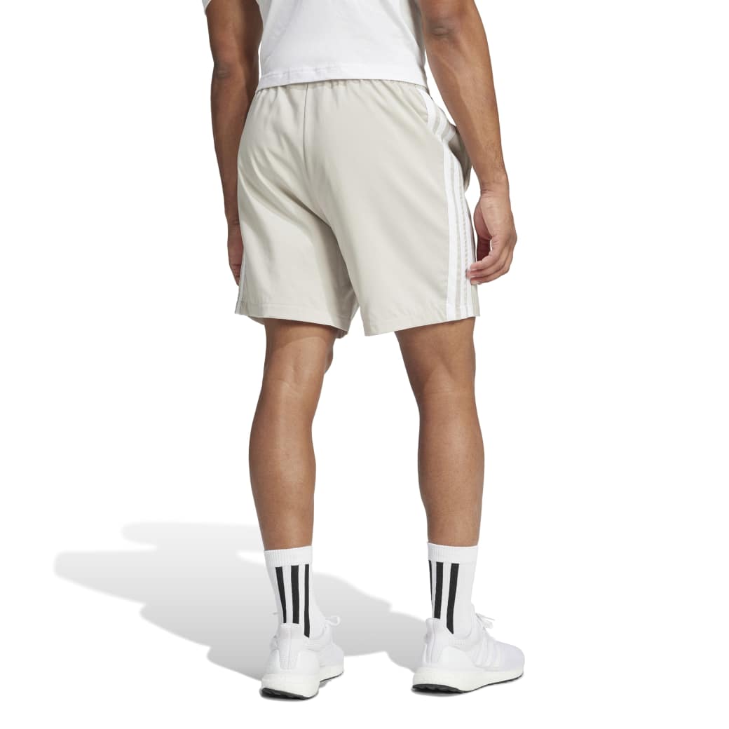 JE6437_4_APPAREL_On-Model_Back-View_white