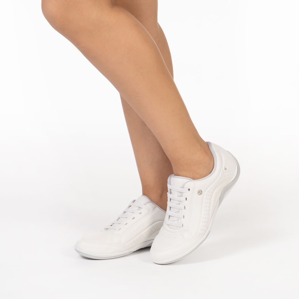 Tênis Feminino Casual Elástico Strass Kolosh Branco Paquetá