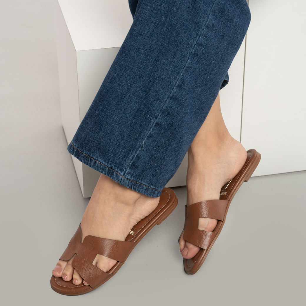 SandΓ‘lia Vizzano Rasteira Marrom Feminina PaquetΓ‘