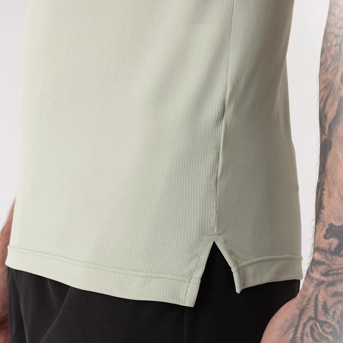 New-Balance-Camiseta-MT41222B-GAS-M-SPORT-ESSENTIAL-Verde-Antigo-Poliamida--4-