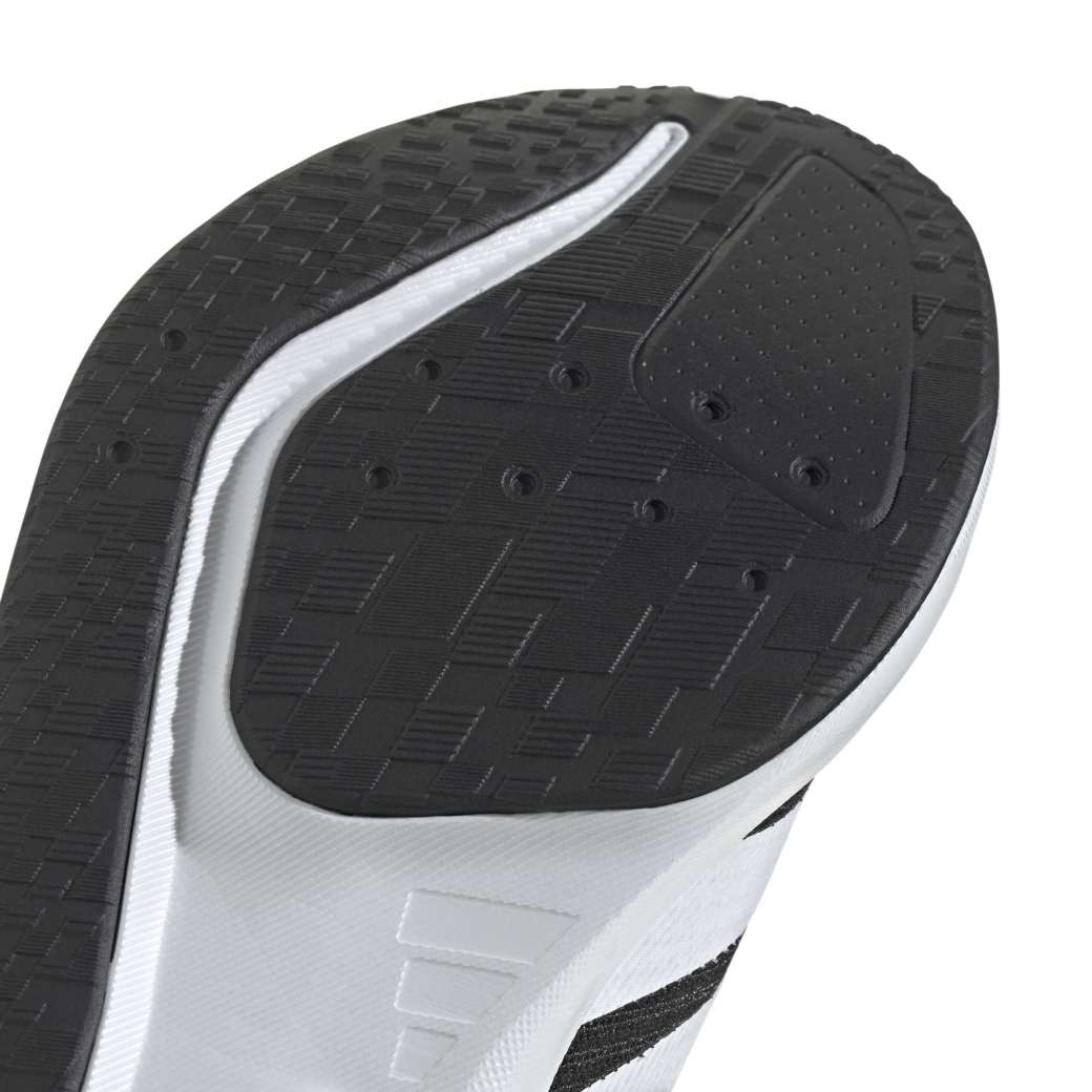 HQ0236_8_FOOTWEAR_Photography_Detail-View-1_white