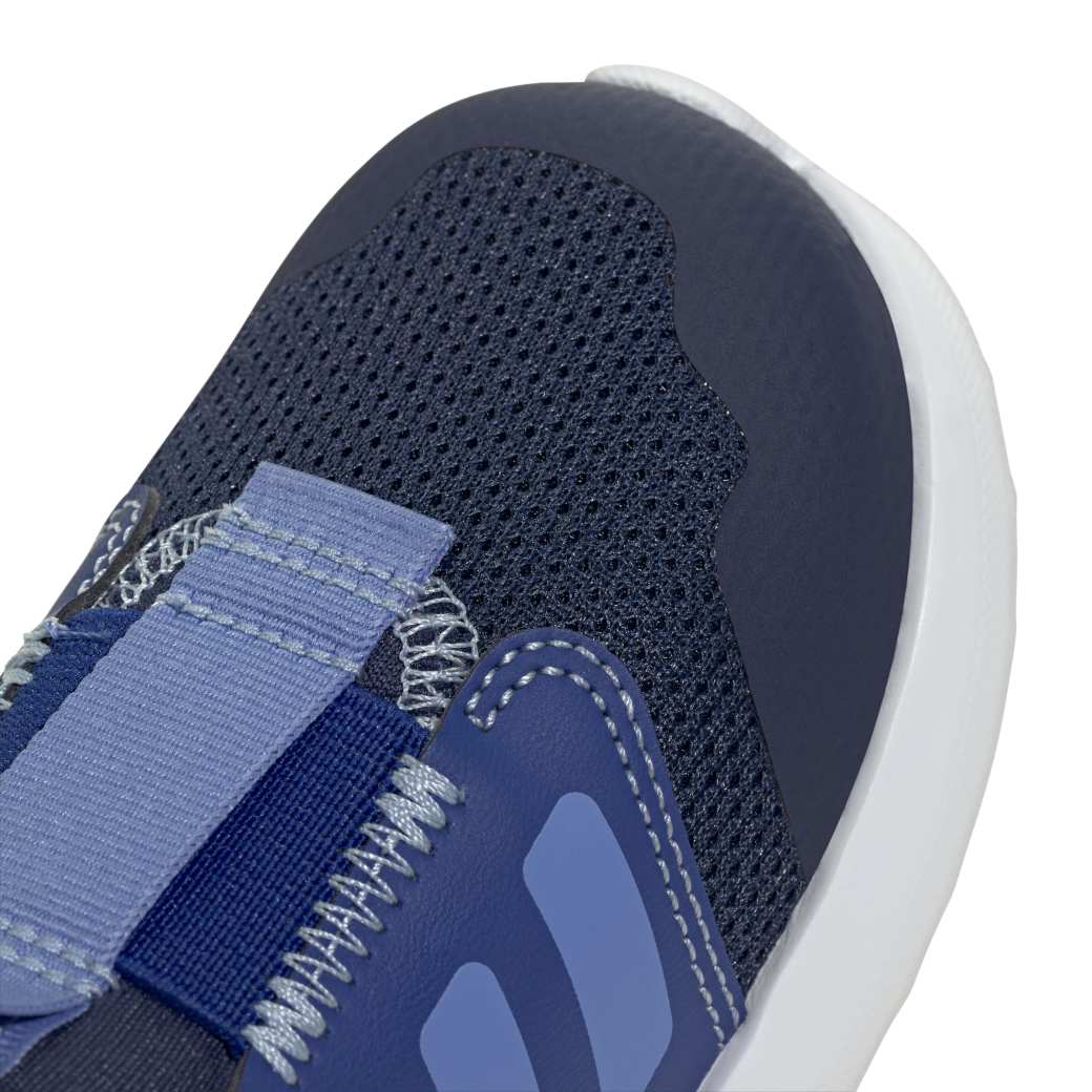 JR0956_9_FOOTWEAR_Photography_Detail-View-2_white