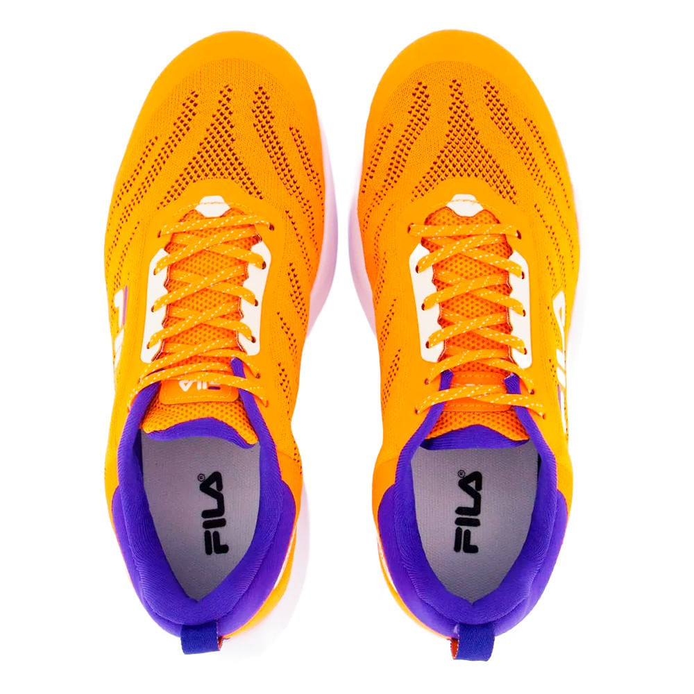 Tênis de treino masculino Fila Maxxi Lite laranja em vista lateral esquerda para ajuste perfeito.